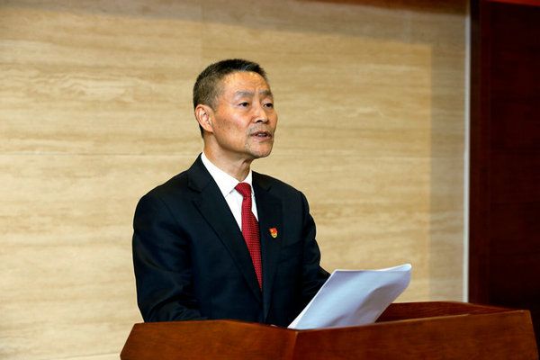 88体育集团一届一次全委会选举出新一届辅导集体 斯泽夫当选88体育党委书记